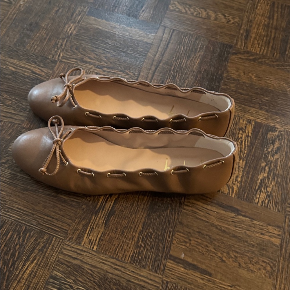 NWOT French Sole FS/NY brown scalloped flats 10B